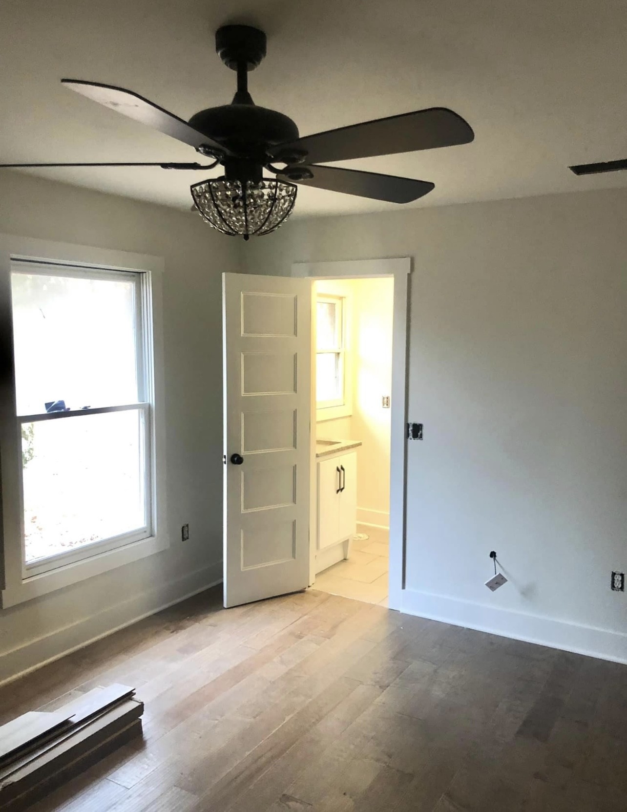 8913 Powells Chapel Road Murfreesboro, TN 37129 - Photo 10 of 15 a view of an empty room with a window