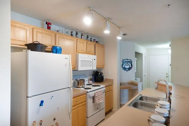 $215,000 | 410 South Villa San Marco Drive, Unit 301, St. Augustine, FL 32086