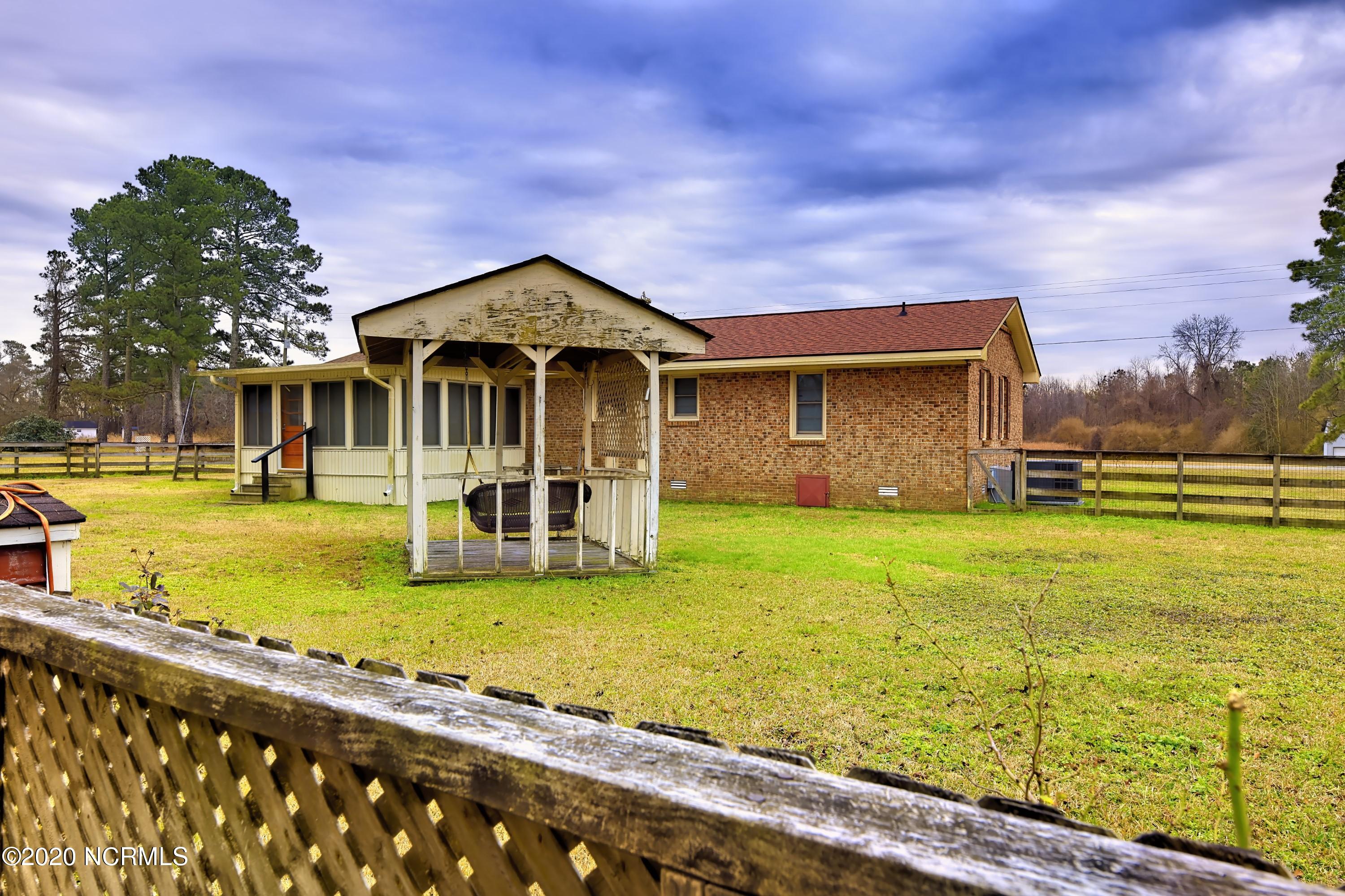 2754 Bowdens Road Faison, NC 28341 - Photo 6 of 27 _K6A1549et (Custom) (1)