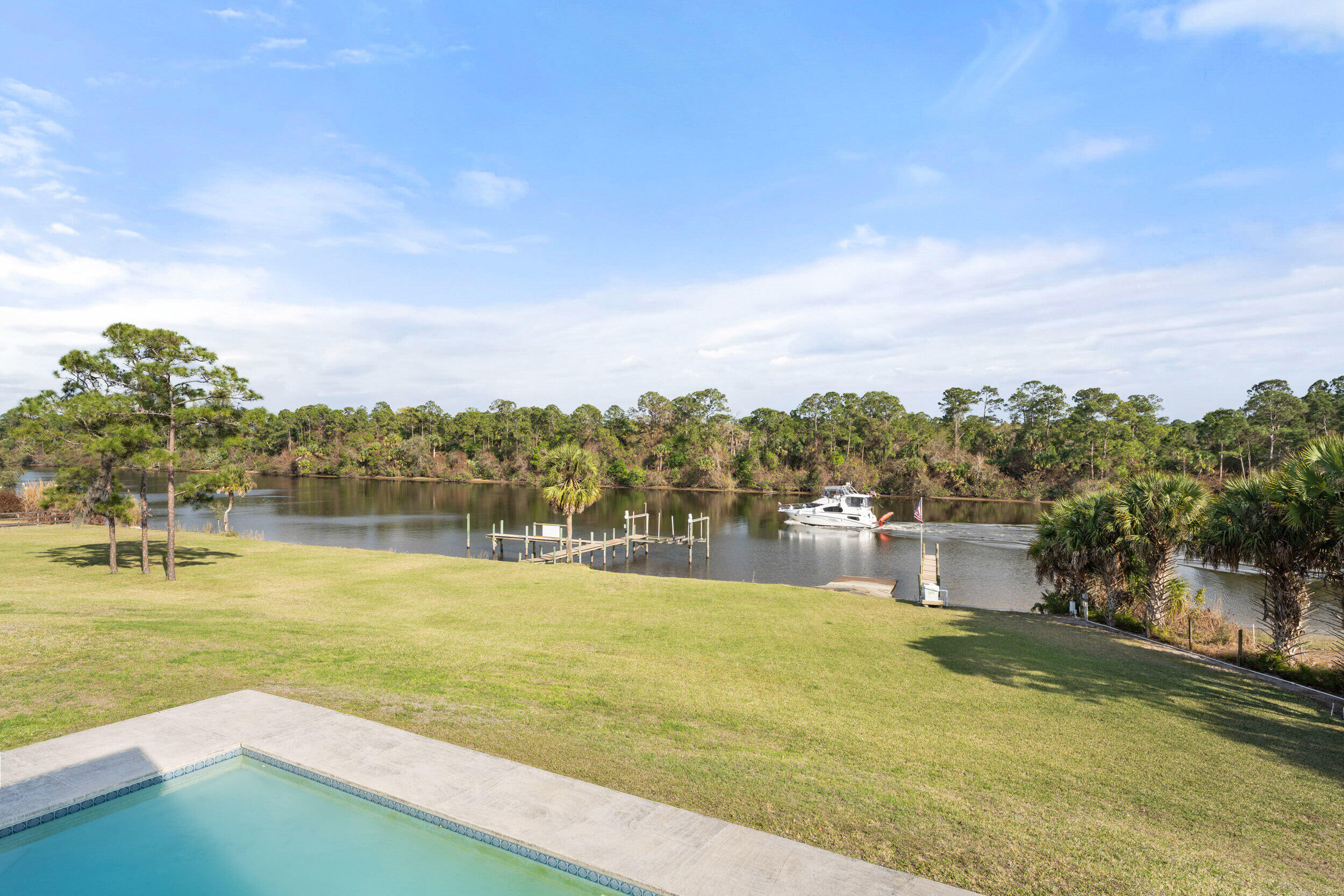 10125 Southwest Green Ridge Lane, Unit LANE Palm City, FL 34990 - Photo 16 of 87 36_smg05435