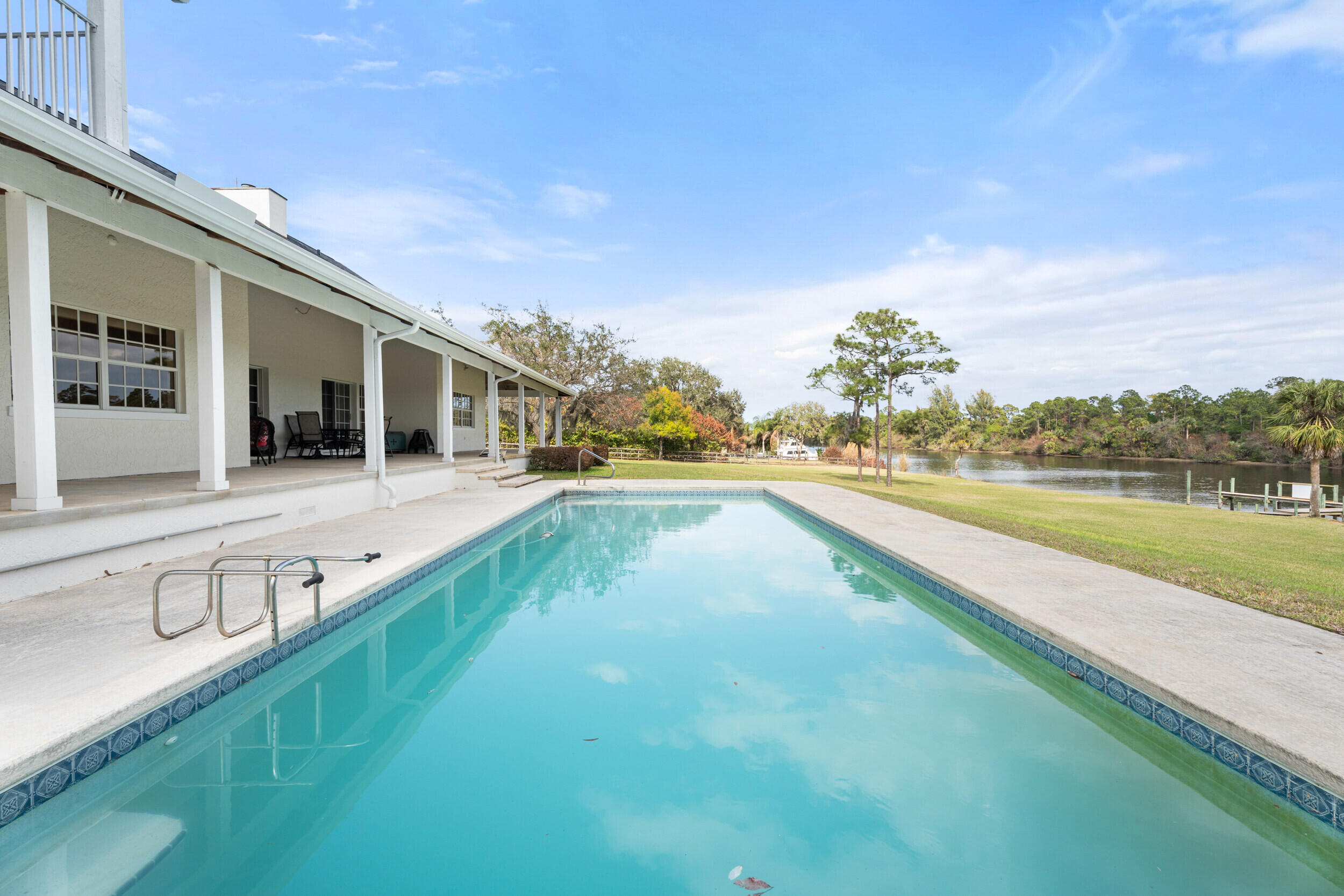 10125 Southwest Green Ridge Lane, Unit LANE Palm City, FL 34990 - Photo 19 of 87 42_smg05261