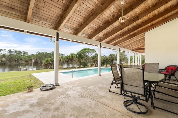 $3,990,000 | 10125 Southwest Green Ridge Lane, Unit LANE, Palm City, FL 34990