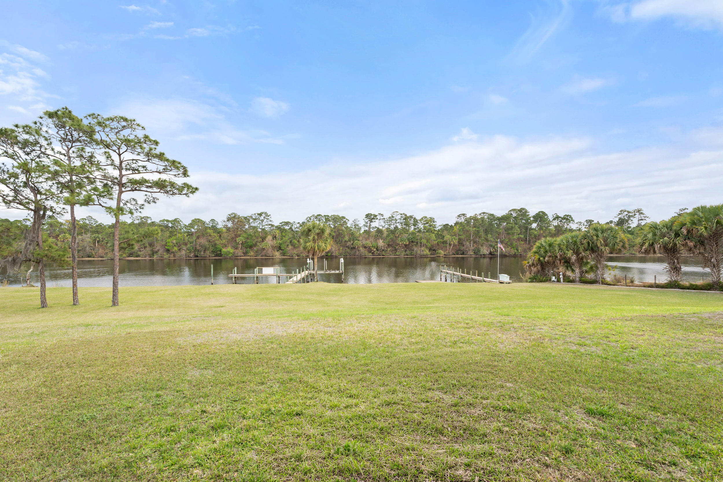 10125 Southwest Green Ridge Lane, Unit LANE Palm City, FL 34990 - Photo 22 of 87 46_smg05280