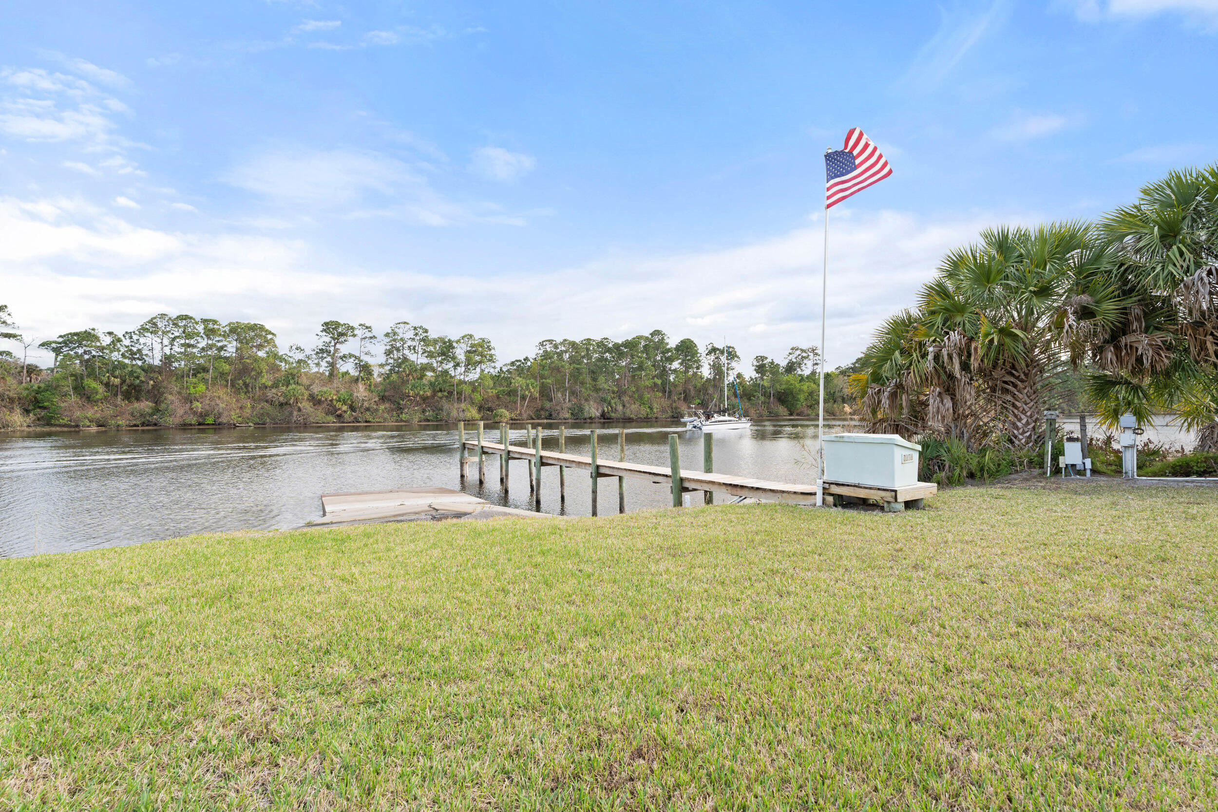 10125 Southwest Green Ridge Lane, Unit LANE Palm City, FL 34990 - Photo 24 of 87 48_smg05220