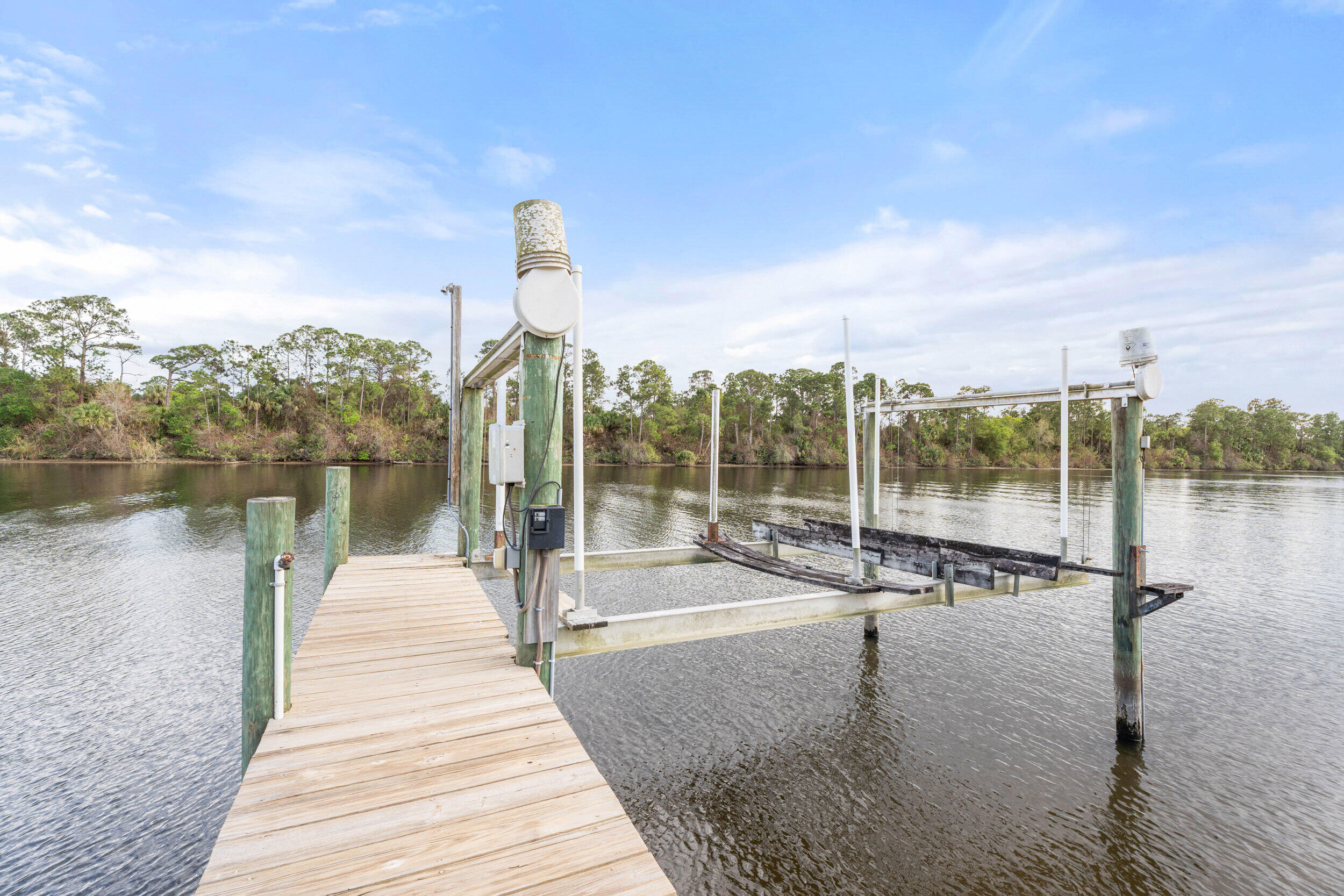 10125 Southwest Green Ridge Lane, Unit LANE Palm City, FL 34990 - Photo 27 of 87 51_smg05236