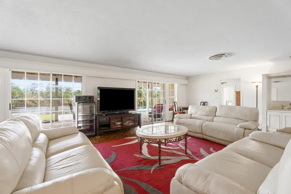 $3,990,000 | 10125 Southwest Green Ridge Lane, Unit LANE, Palm City, FL 34990