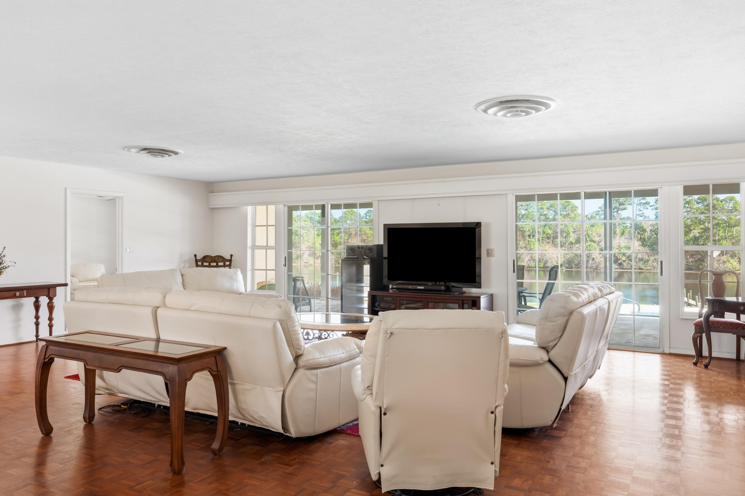 10125 Southwest Green Ridge Lane, Unit LANE Palm City, FL 34990 - Photo 37 of 87 11_smg05376