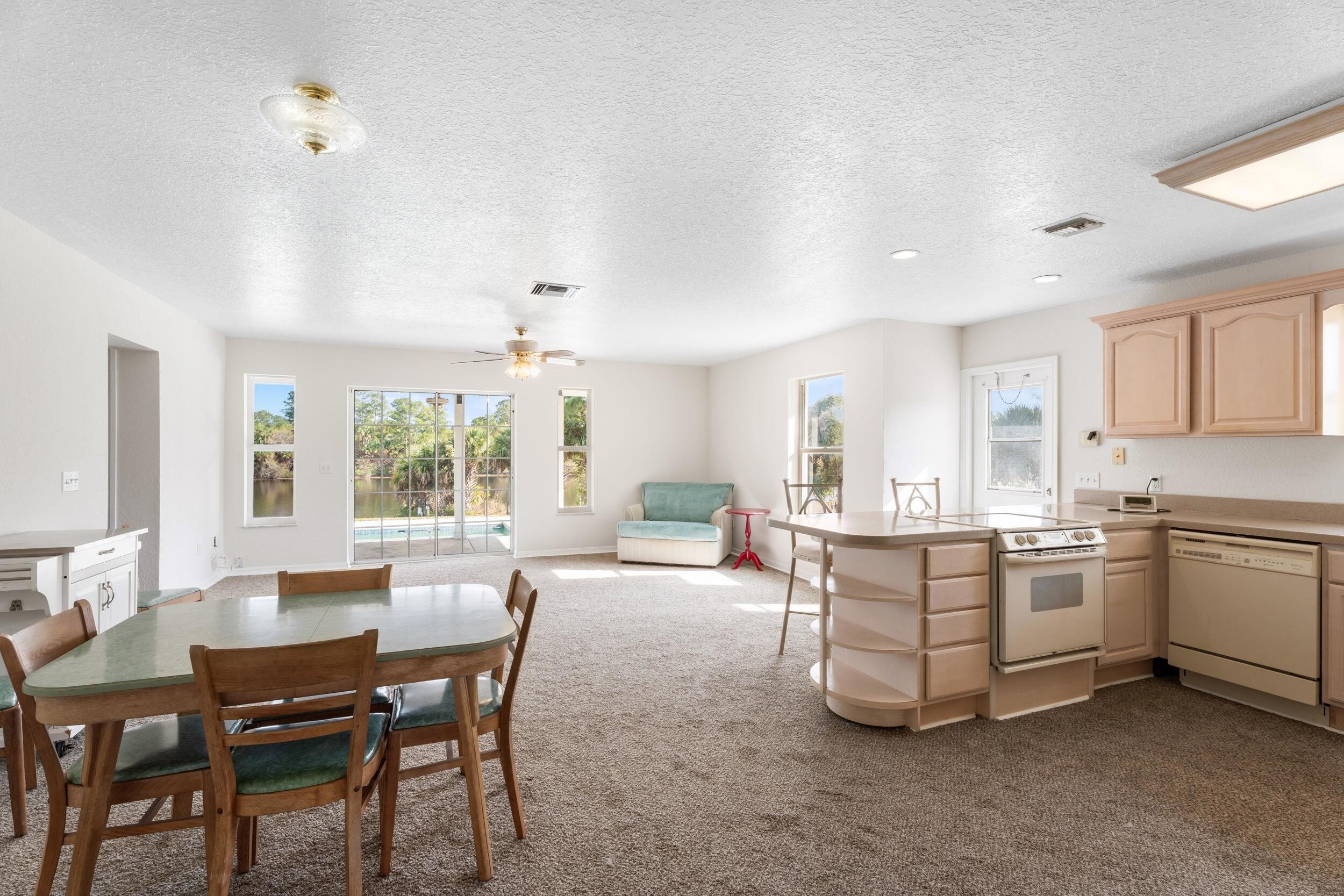 10125 Southwest Green Ridge Lane, Unit LANE Palm City, FL 34990 - Photo 48 of 87 22_smg05386