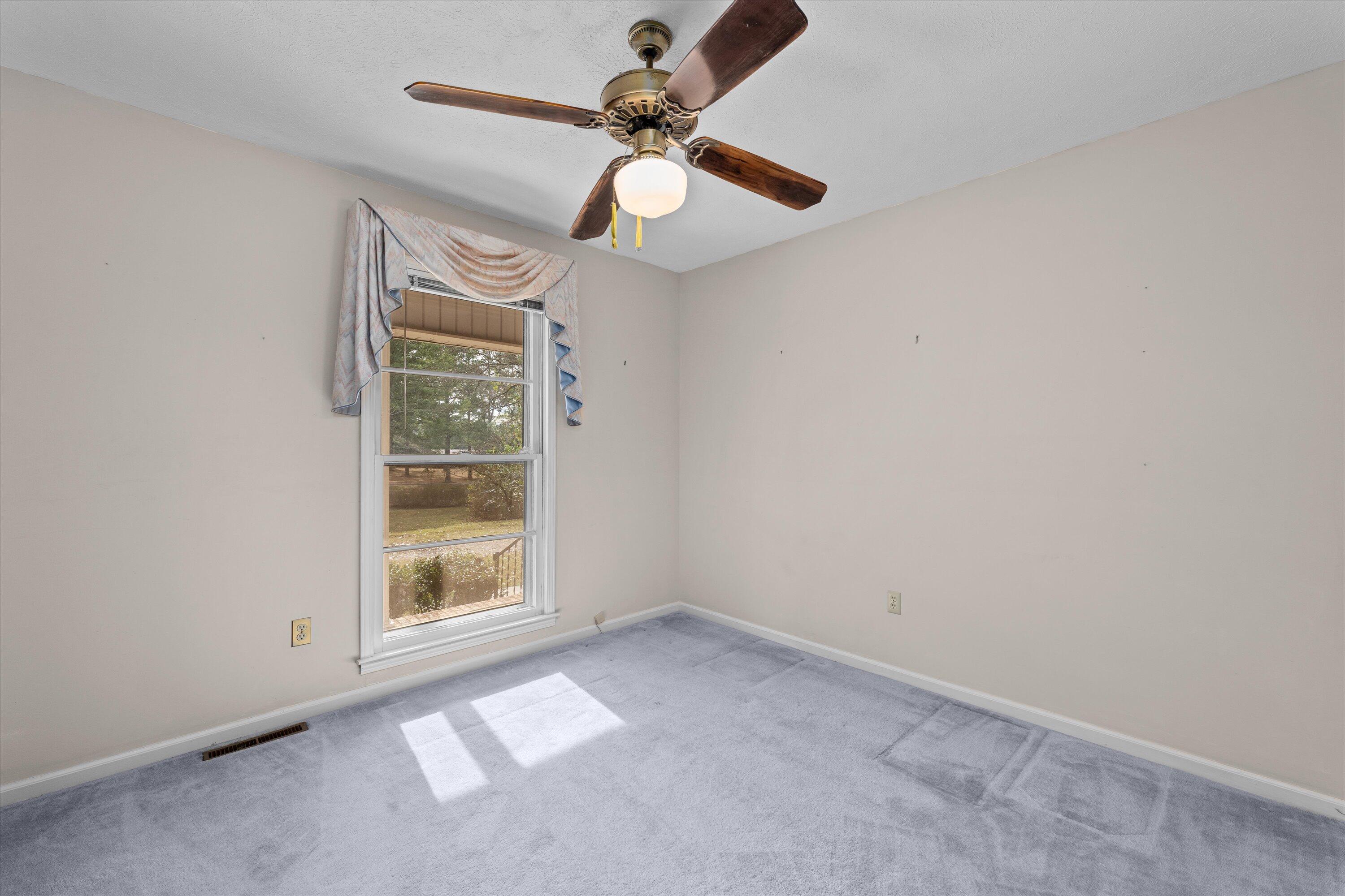13 Country Place Road Edgefield, SC 29824 - Photo 15 of 41