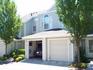 526 Spruce Street Santa Rosa, CA 95407 - Photo 1 of 1 Gallery Image 1