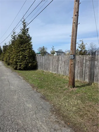$225,000 | 0 Quonset Avenue, Warwick, RI 02889
