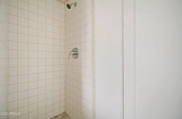 $1,100 | 877 East Sycamore Street, Unit B, Globe, AZ 85501