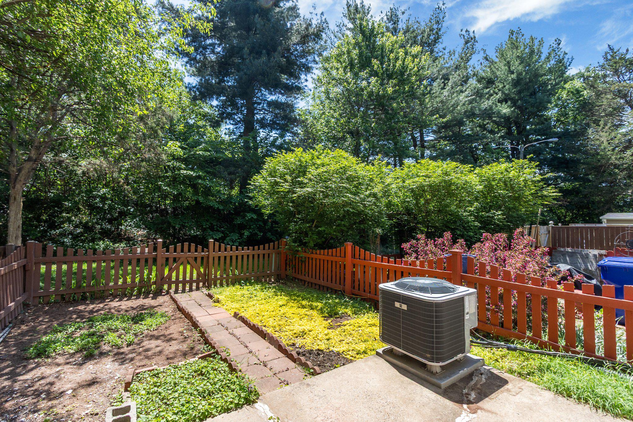 9307 Hood Road Manassas, VA 20110 - Photo 17 of 17 Backyard Elegance