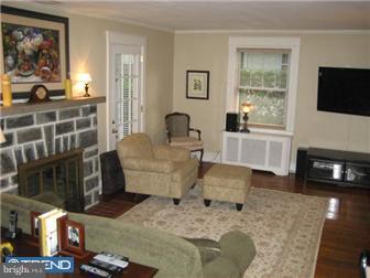 304 Oxford Road Havertown, PA 19083 - Photo 7 of 12 Gallery Image 7