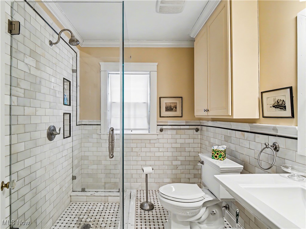 2830 Lee Road Cleveland, OH 44120 - Photo 41 of 48 Gallery Image 41