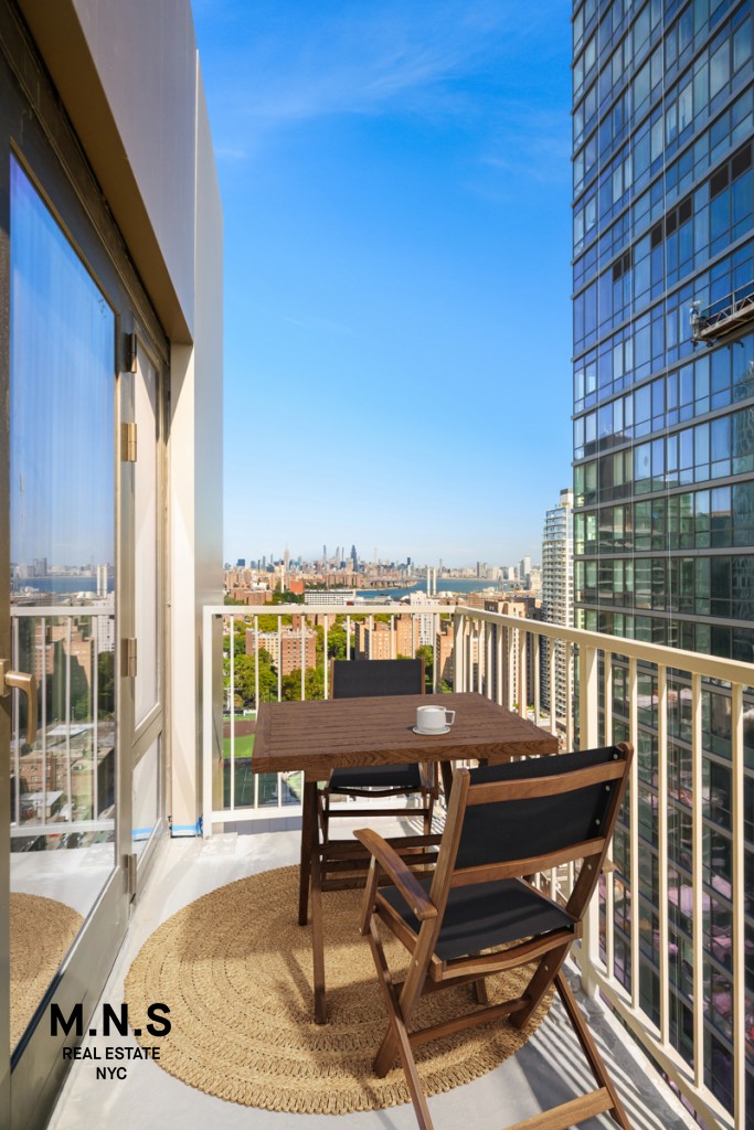 19 Rockwell Place, Unit 10B Brooklyn, NY 11217 - Photo 22 of 28