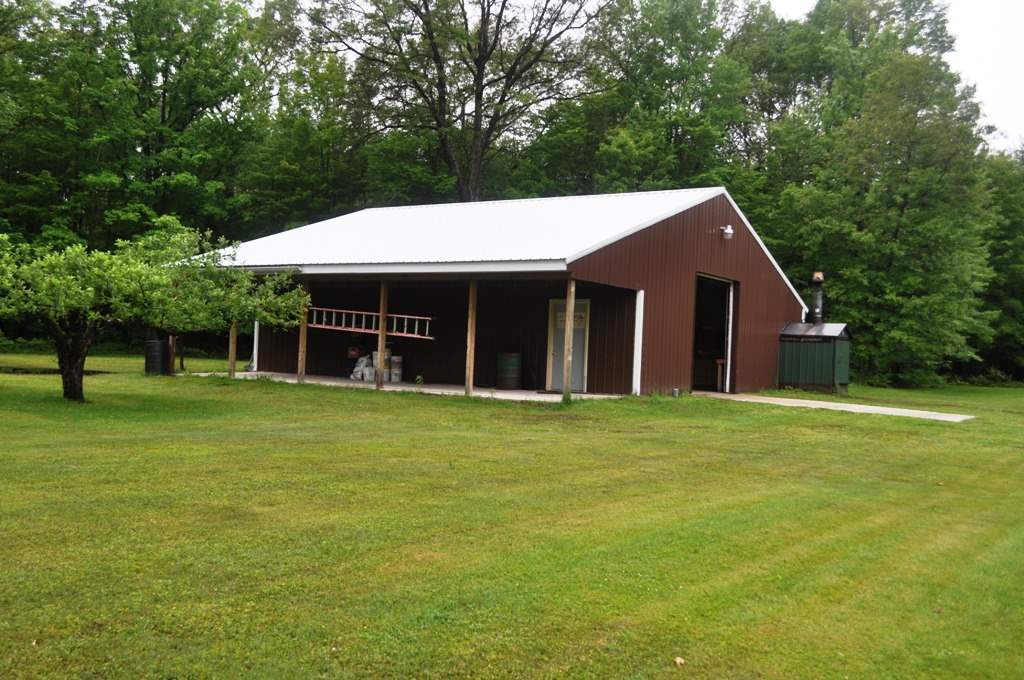 2649 West Walter Road Coleman, MI 48618 - Photo 37 of 51 1863009-36.JPG