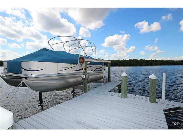 150 Southwest Hideaway Place Stuart, FL 34994 - Photo 10 of 11 Gallery Image 10