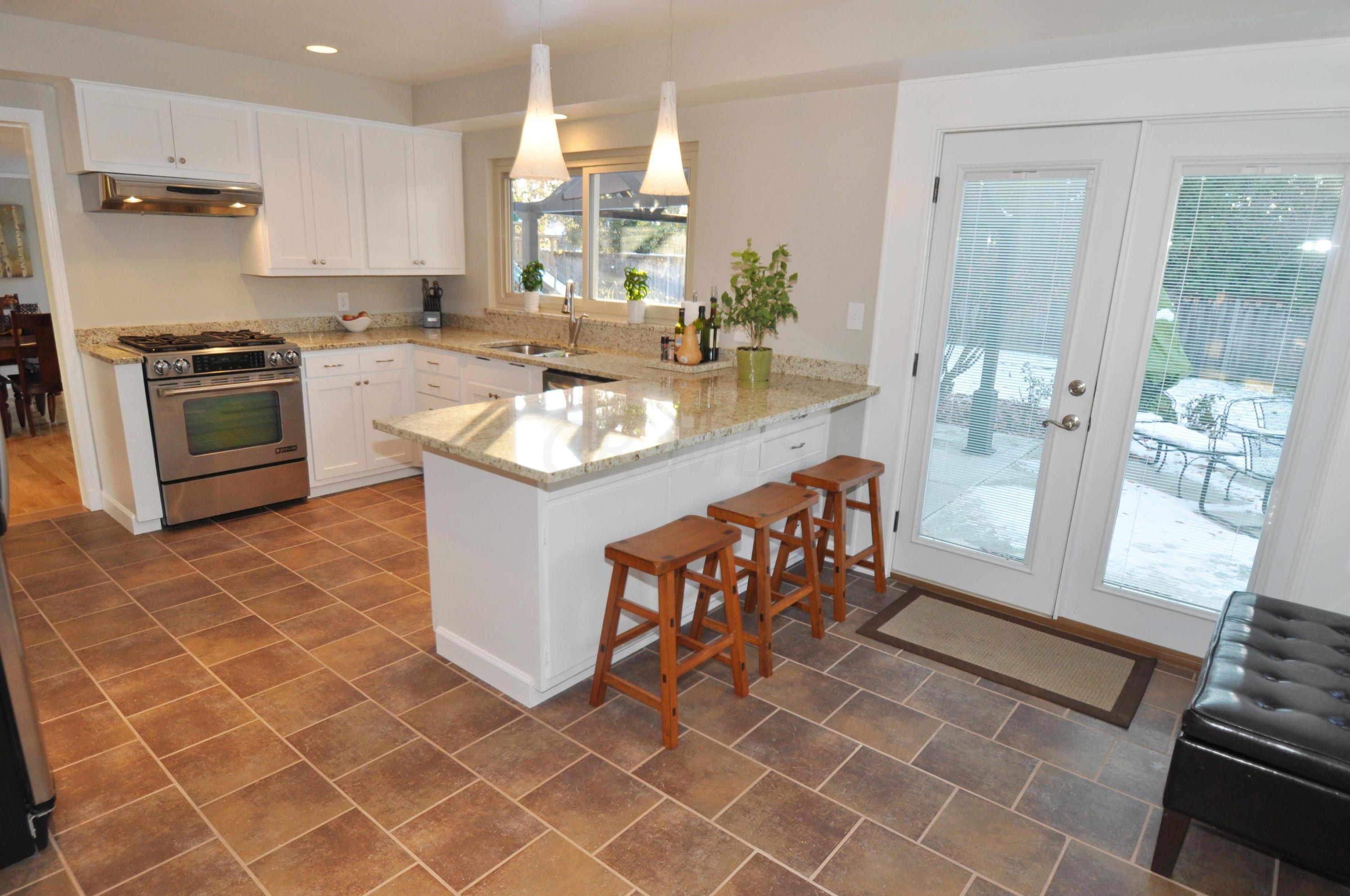 2829 Leeds Road Columbus, OH 43221 - Photo 20 of 35