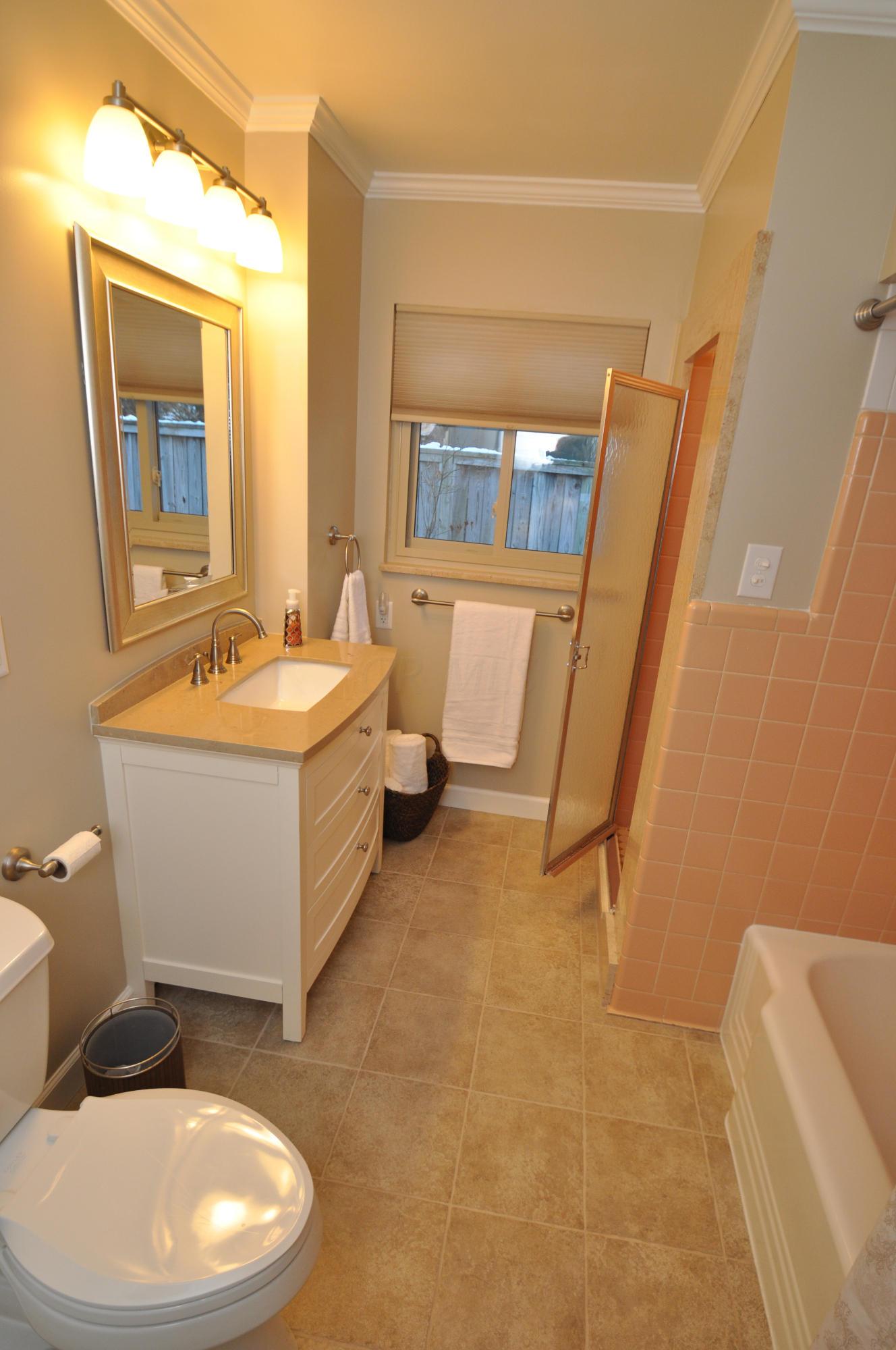 2829 Leeds Road Columbus, OH 43221 - Photo 33 of 35