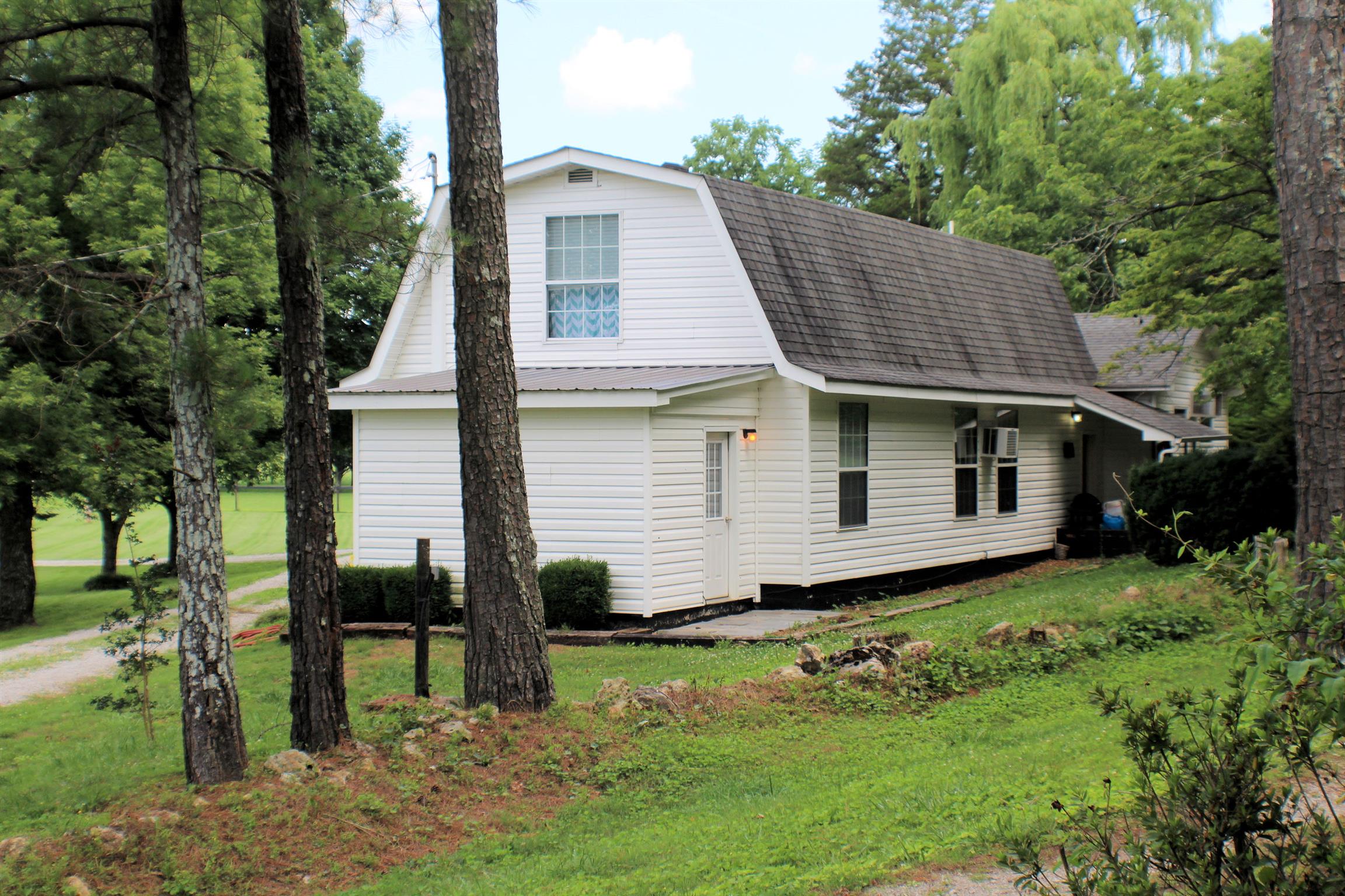 5430 Greenhaw Road Decherd, TN 37324 - Photo 2 of 22 Gallery Image 2
