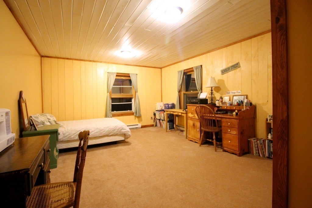 75 Barre Road Phillipston, MA 01331 - Photo 13 of 22