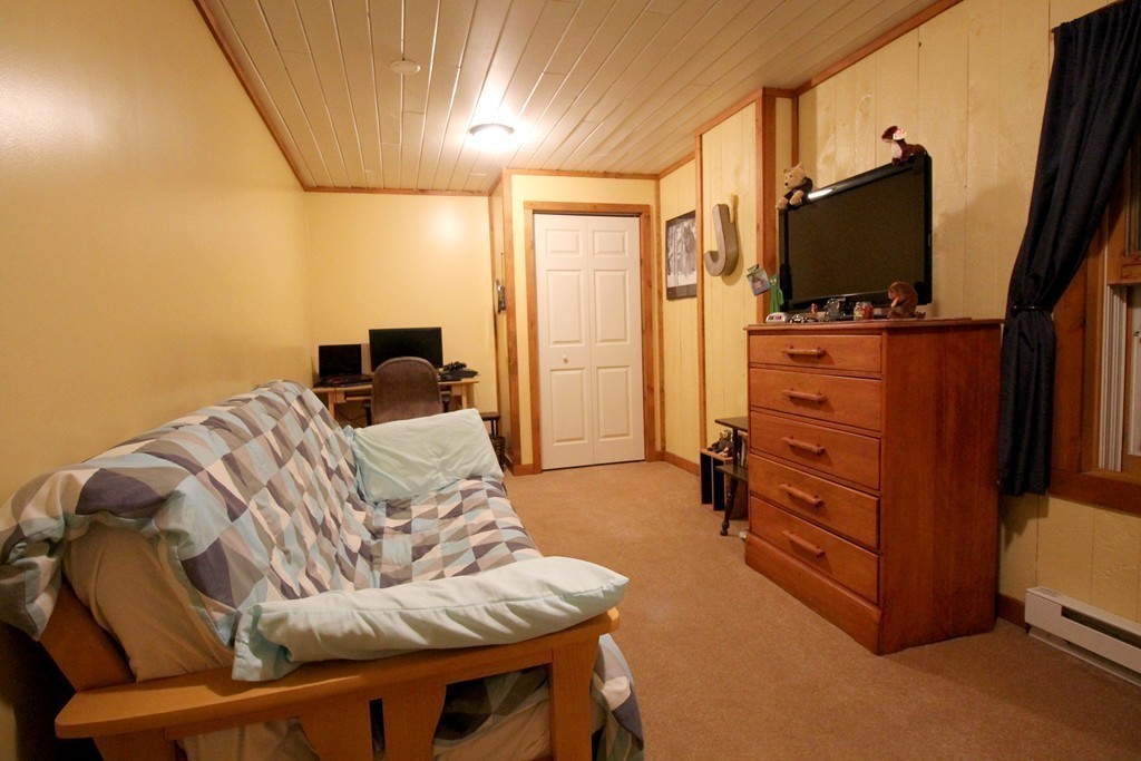 75 Barre Road Phillipston, MA 01331 - Photo 14 of 22