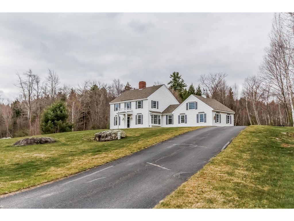 157 Carriage Road New Boston, NH 03070 - Photo 2 of 30