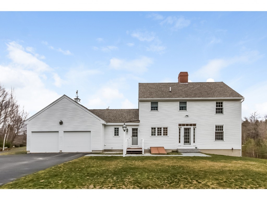 157 Carriage Road New Boston, NH 03070 - Photo 29 of 30