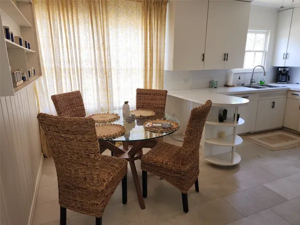 $1,500 | 1104 East Sycamore Street, Navasota, TX 77868