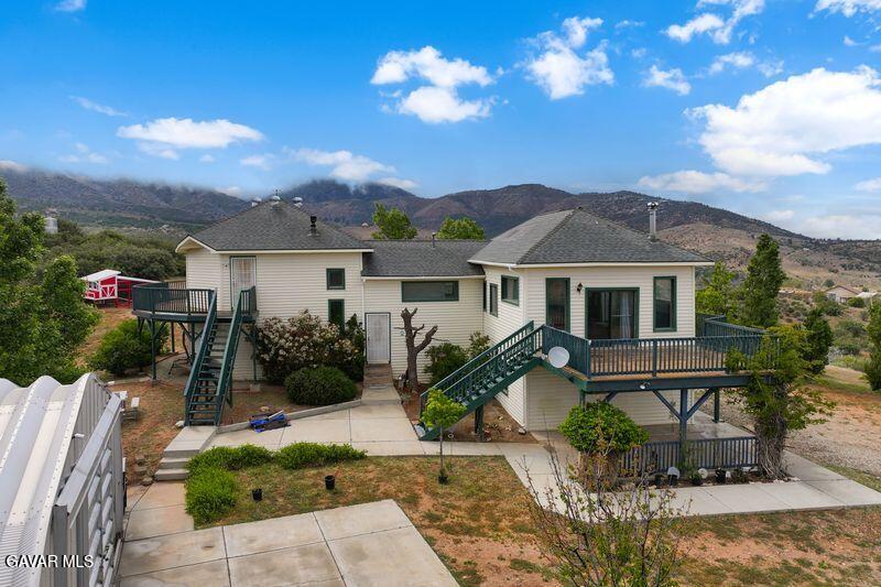 17041 Summers Drive Tehachapi, CA 93561 - Photo 3 of 41 second