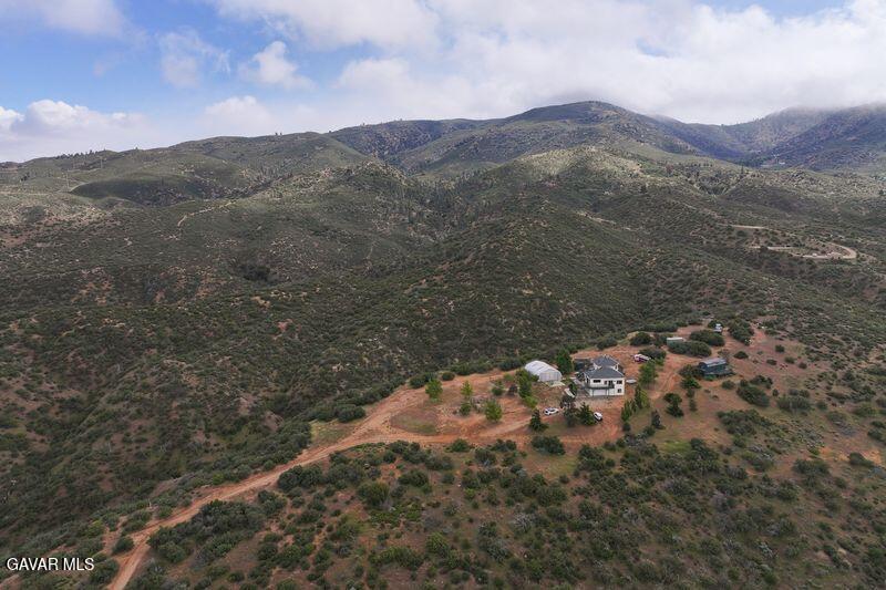 17041 Summers Drive Tehachapi, CA 93561 - Photo 40 of 41 5