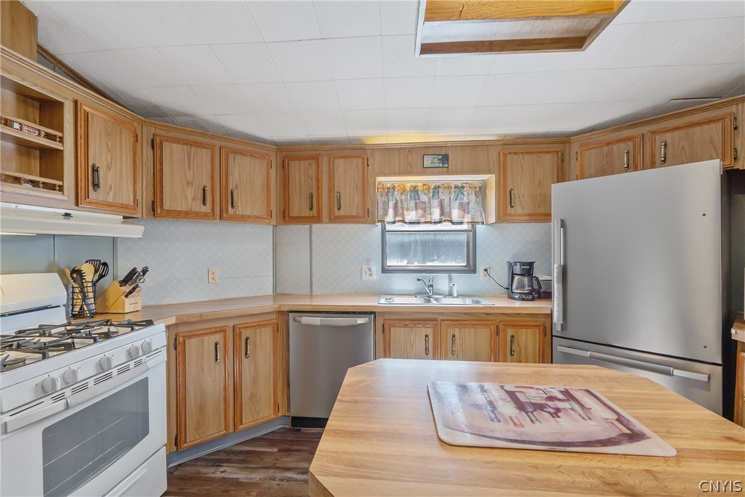 5975 East Pine Grove Road Cicero, NY 13039 - Photo 18 of 43