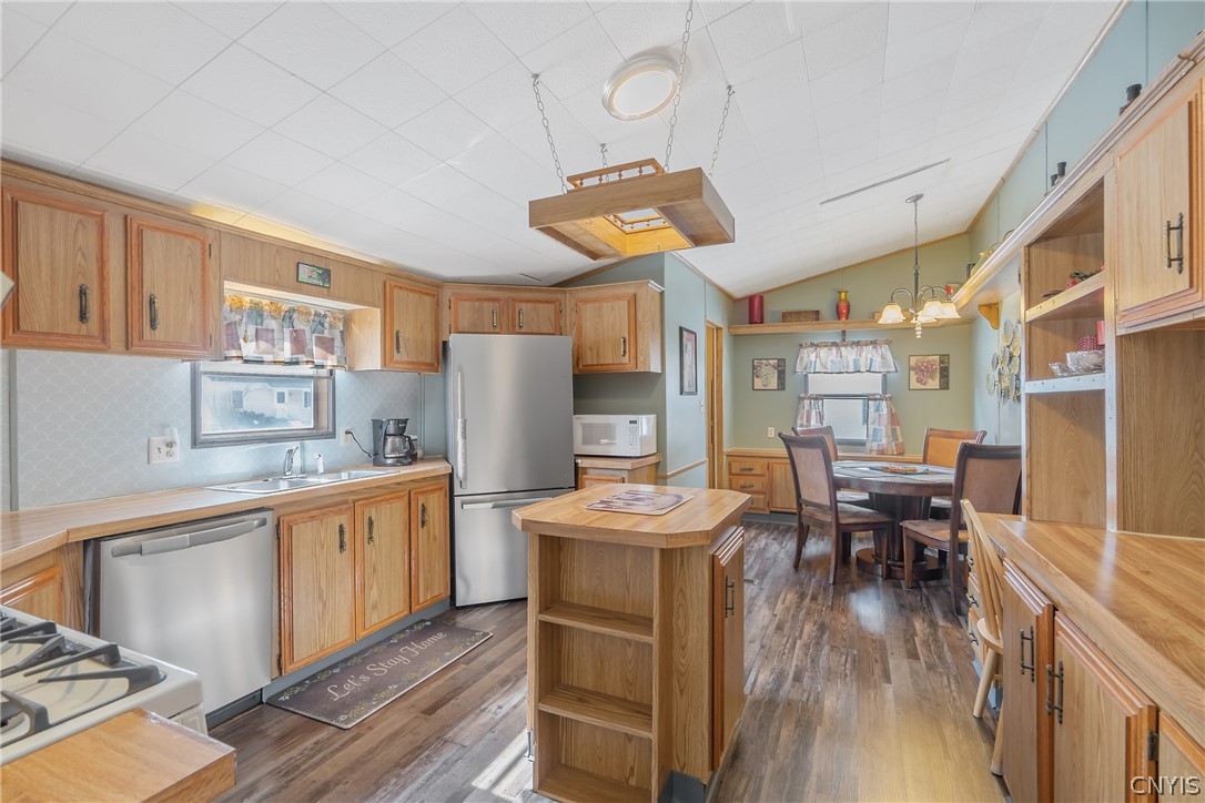 5975 East Pine Grove Road Cicero, NY 13039 - Photo 20 of 43