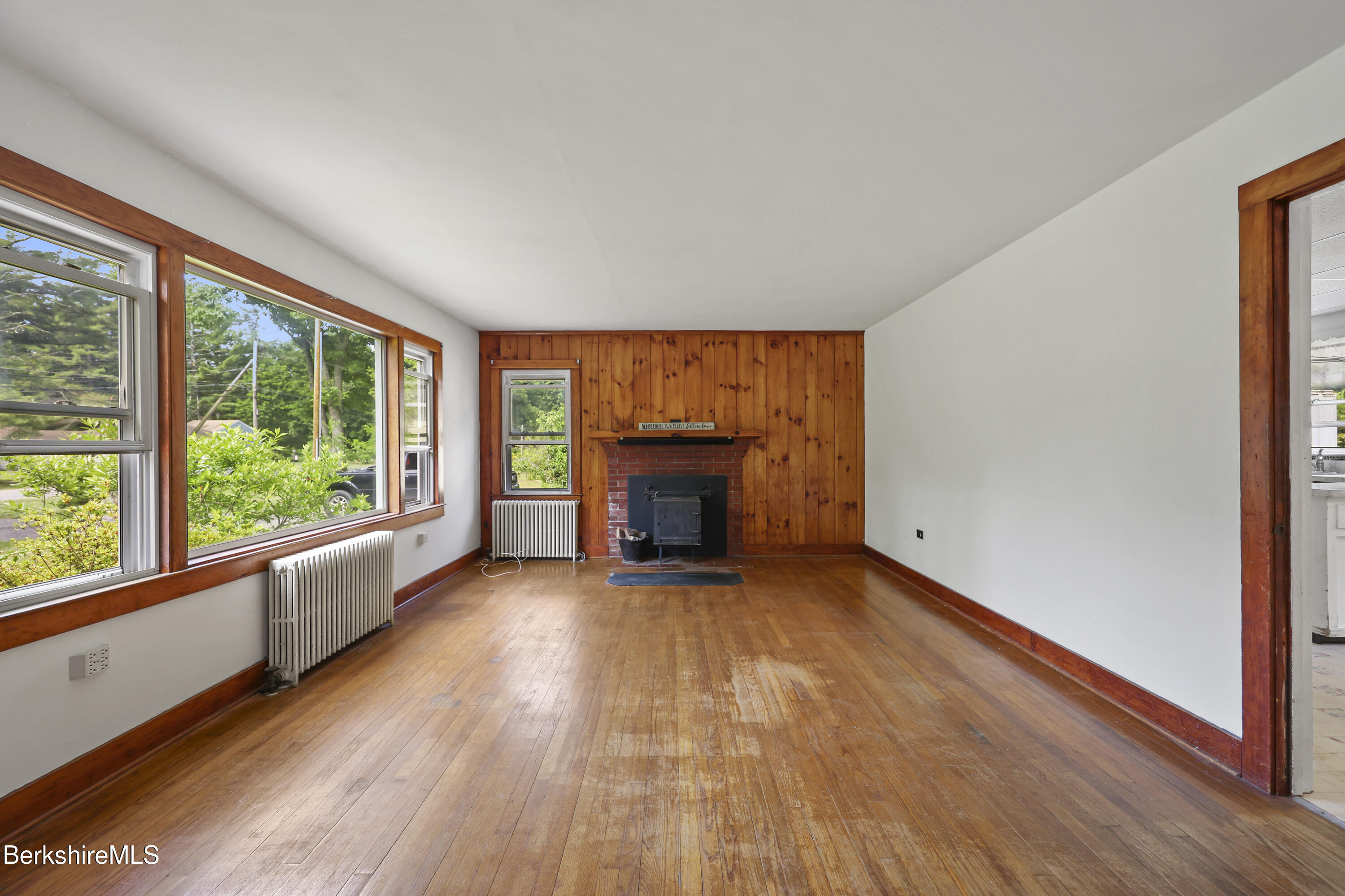 397 Clayton Road Sheffield, MA 01222 - Photo 13 of 37 Large living room
