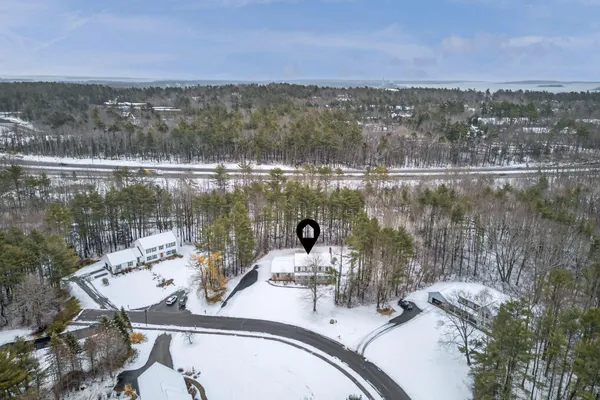 $900,000 | 59 Astilbe Lane, Yarmouth, ME 04096