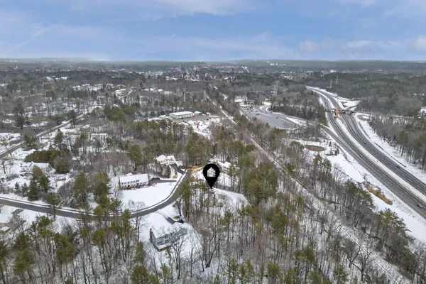 $900,000 | 59 Astilbe Lane, Yarmouth, ME 04096