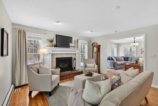 $900,000 | 59 Astilbe Lane, Yarmouth, ME 04096