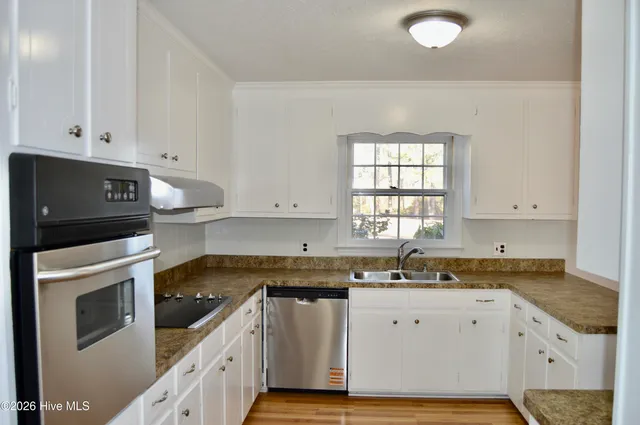 $274,000 | 205 Pinewood Drive, Goldsboro, NC 27534