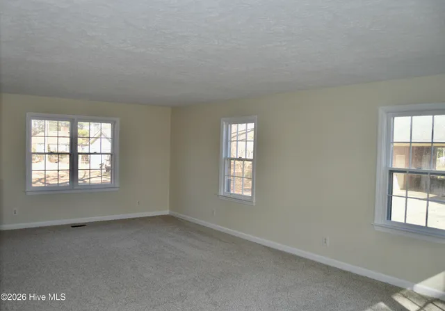 $274,000 | 205 Pinewood Drive, Goldsboro, NC 27534