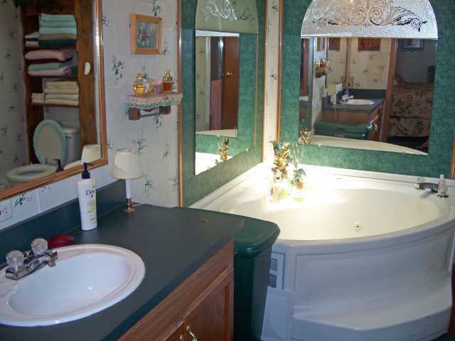 30191 Stage Coach Road Logan, OH 43138 - Photo 8 of 11 Gallery Image 8