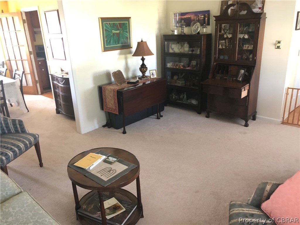 2795 Chelsea Road West Point, VA 23181 - Photo 11 of 19 Living Room