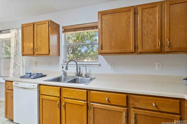 $290,000 | 5403 Stormy Autumn, San Antonio, TX 78247