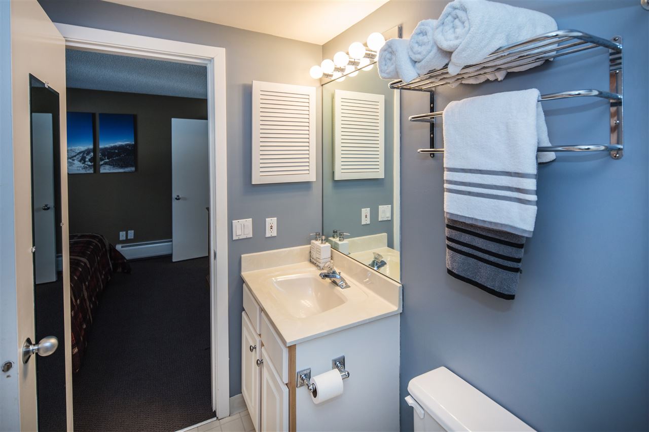 151 Village Circle Road, Unit V29 Killington, VT 05751 - Photo 18 of 29 Gallery Image 18