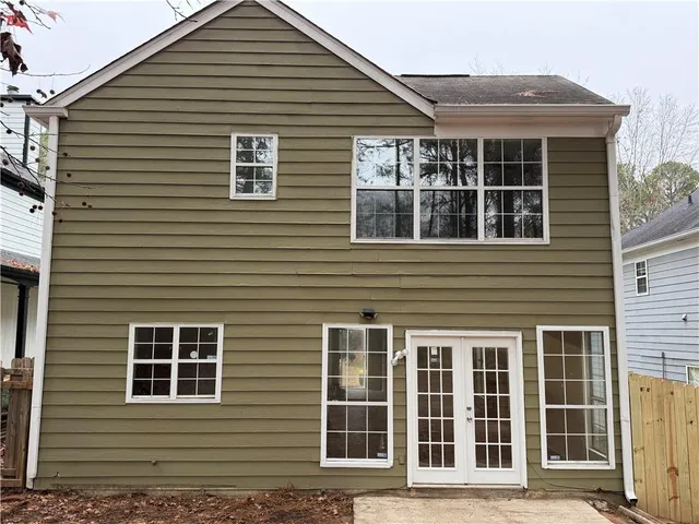 $1,950 | 1040 Hampton Hill Court, Lawrenceville, GA 30044