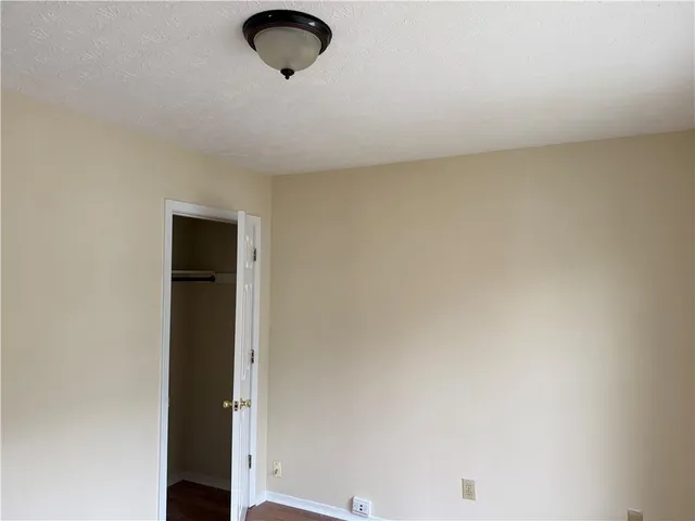 $1,950 | 1040 Hampton Hill Court, Lawrenceville, GA 30044