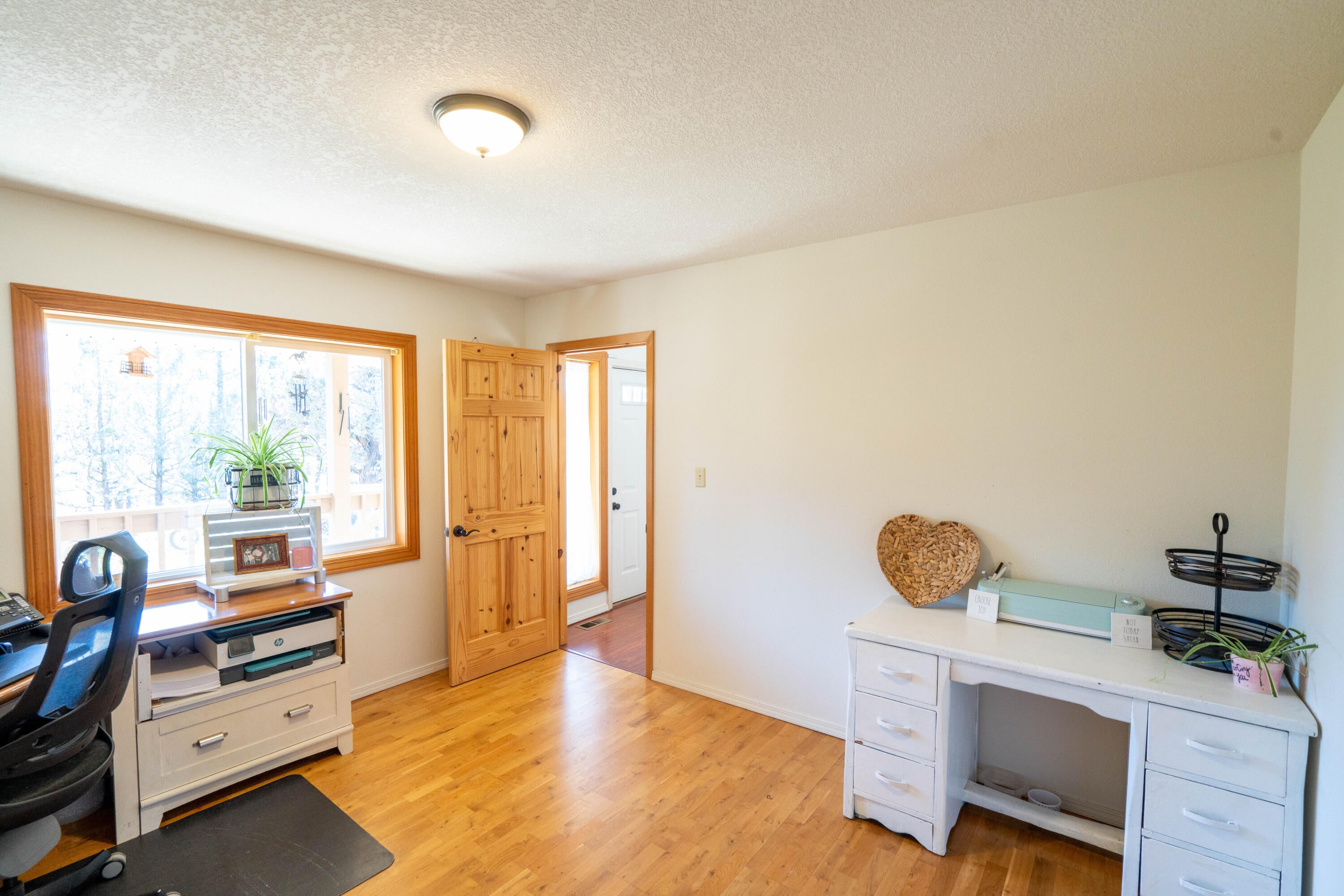 601 Southwest 55th Place Redmond, OR 97756 - Photo 8 of 66 DSC02547-HDR