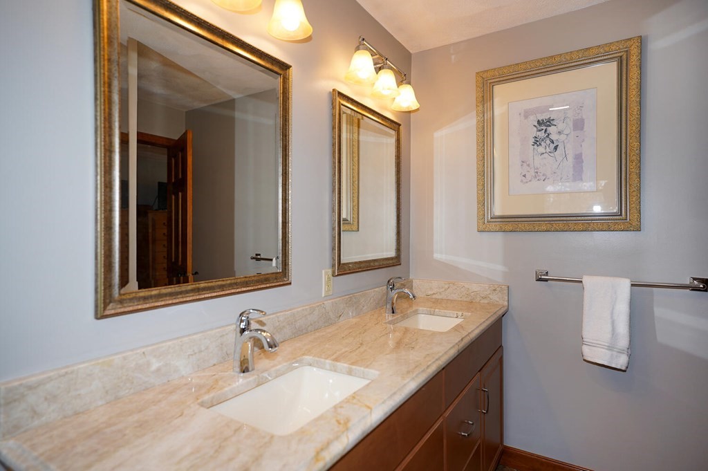 7 Natalie Road Chelmsford, MA 01824 - Photo 23 of 31 Gallery Image 23