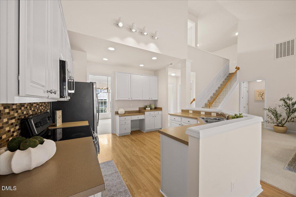 7714 Cloudview Lane Raleigh, NC 27613 - Photo 13 of 59 18-2A1A8334