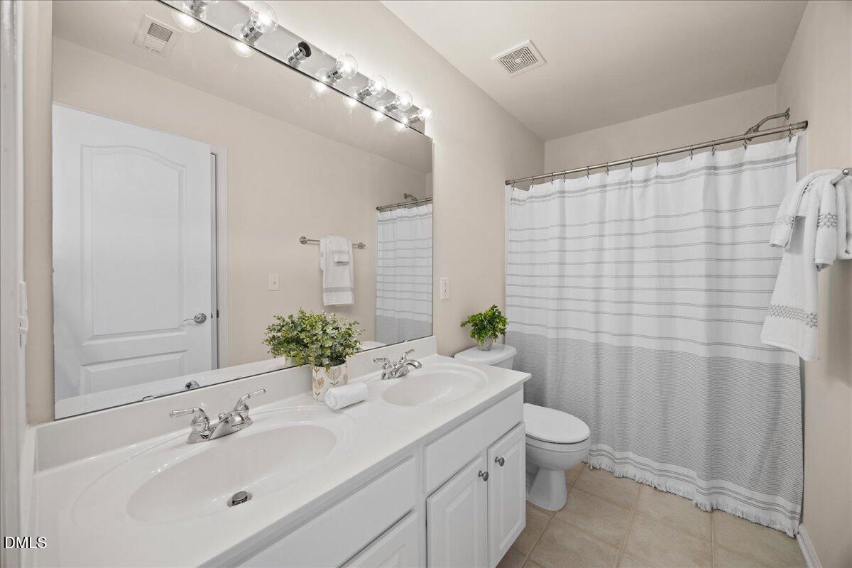 7714 Cloudview Lane Raleigh, NC 27613 - Photo 36 of 59 42-2A1A8409